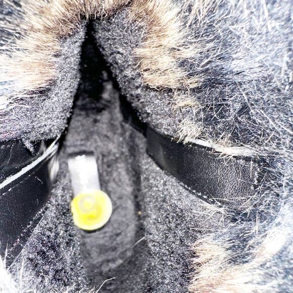 Easy Spirit Women’s Black Faux Fur Ankle Boots Size 9 Cozy Winter Zip Booties - Picture 5 of 7